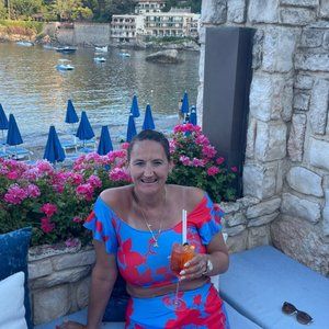 Meet your Posher, Angie